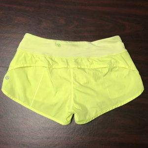 Lululemon Speed Shorts - Size 6